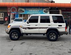 تويوتا لاند كروزر 70